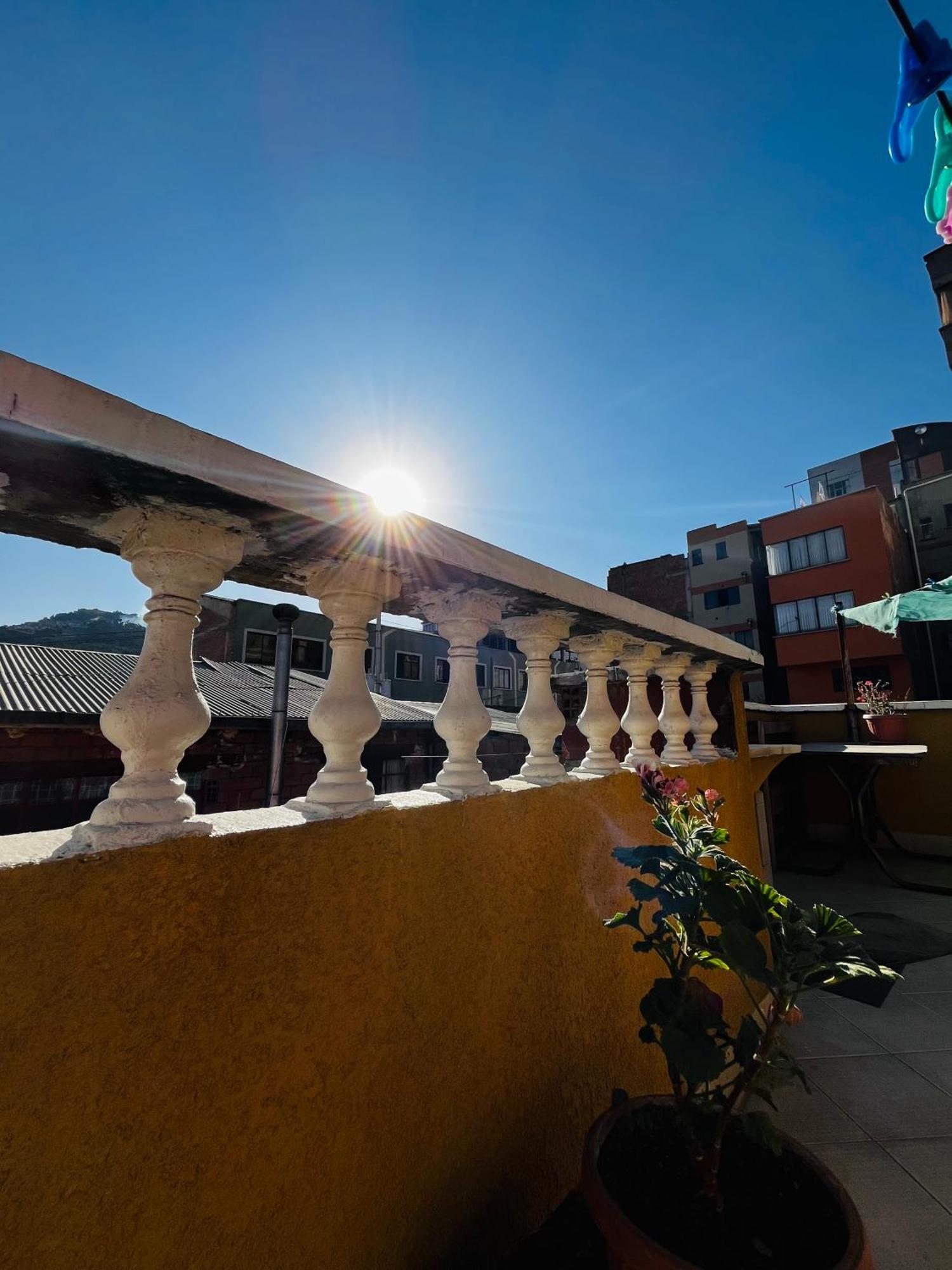 Casa De Huespedes "La Casa Bonita" Hostel La Paz Exterior photo